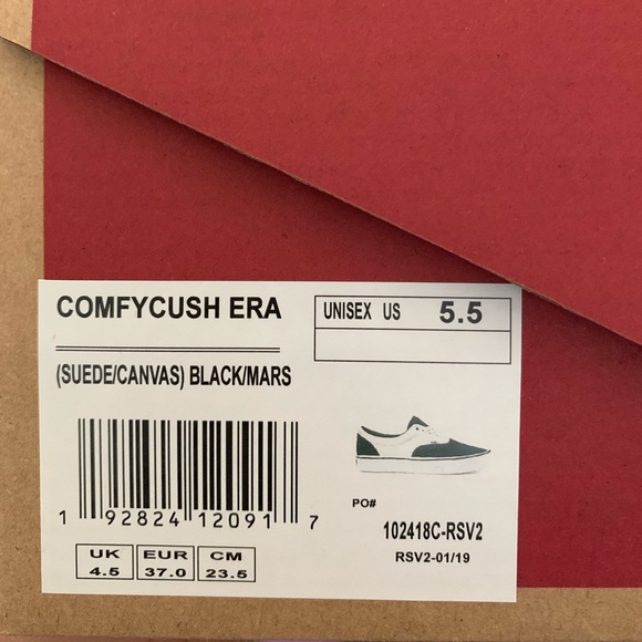 Vans - Picture 3 of 3